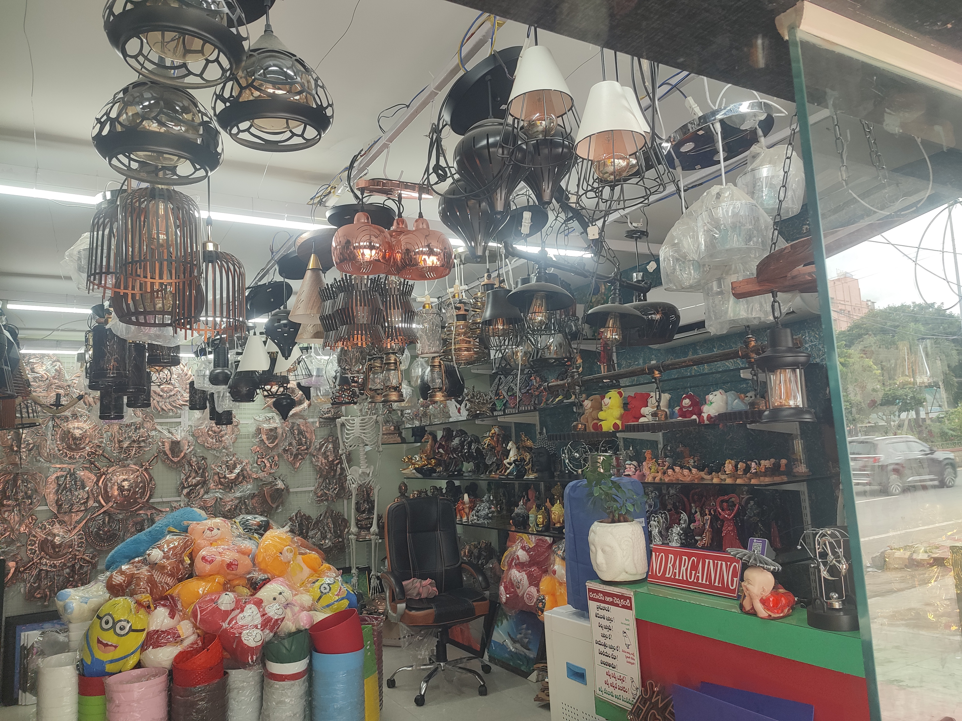 ESWAR REDDY  HOME DECOR & GIFT SHOP